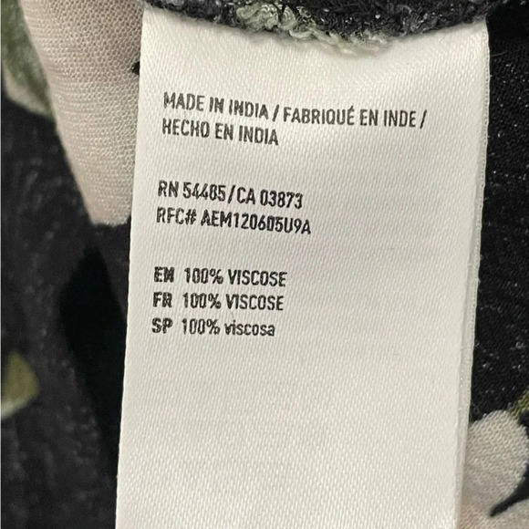 Women’s American‎ Eagle Outfitters Black Floral Cold Shoulder Dress Size Small - Picture 6 of 6